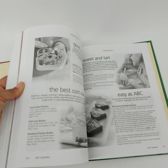 Southern Living 2007 Annual Recipes Cookbook Hardcover Slow-cooker section - Picture 7 of 16